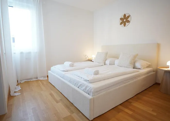 Διαμέρισμα Modern Including Rooftop Terrace Βιέννη